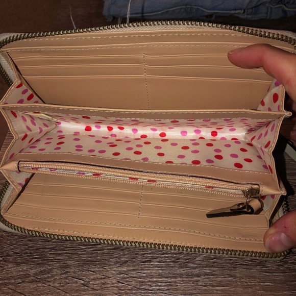 Kate Spade wallet - Picture 5 of 6